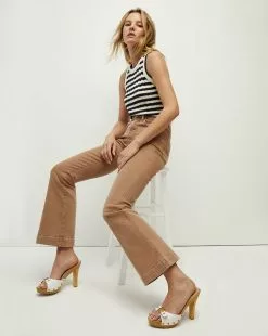 Veronica Beard Jerrel Knit Tank 9 Veronica Beard Jerrel Knit Tank -Veronica Beard Sales 2023 2306KN5009873 NAVY WHITE PRODUCT 04