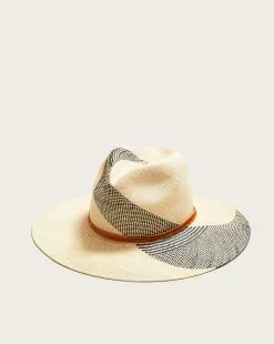 Veronica Beard Geranium Hat