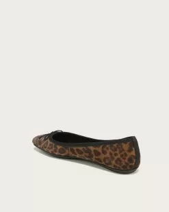 Veronica Beard Beatrix Leopard Ballet Flat -Veronica Beard Sales 2023 I6906L4 BEATRIX CAMEL BLACK PRODUCT 04