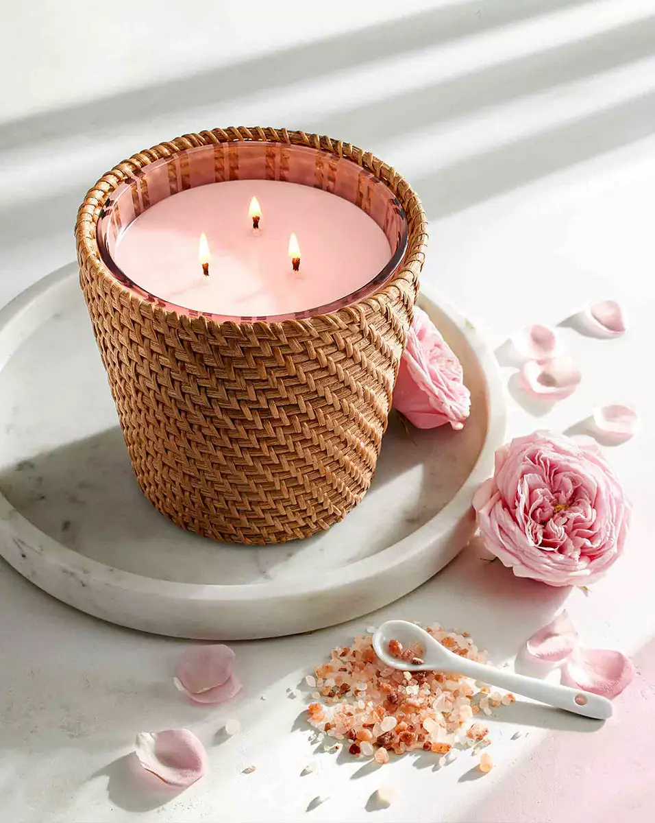 Veronica Beard Himalayan Salt & Rosewater 3-Wick Candle | Rattan Sleeve 3 Veronica Beard Himalayan Salt & Rosewater 3-Wick Candle | Rattan Sleeve - Image 3