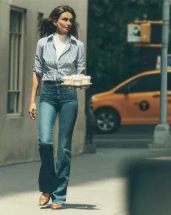 Veronica Beard Libby Striped Poplin Button-Down Shirt 12 Veronica Beard Libby Striped Poplin Button-Down Shirt -Veronica Beard Sales 2023 PDP LOOK 02 NK1 0970 R