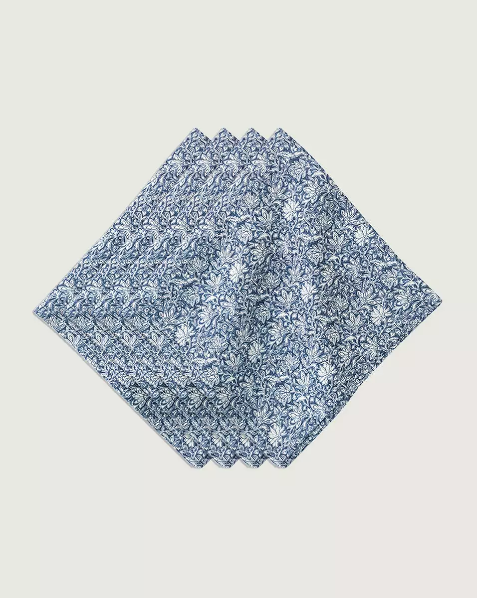 Veronica Beard Floral Lace Linen Navy Napkin (Set Of 4) 2 Veronica Beard Floral Lace Linen Navy Napkin (Set Of 4) - Image 2