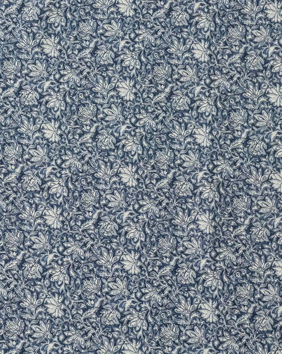 Veronica Beard Floral Lace Linen Navy Napkin (Set Of 4) 4 Veronica Beard Floral Lace Linen Navy Napkin (Set Of 4) - Image 4